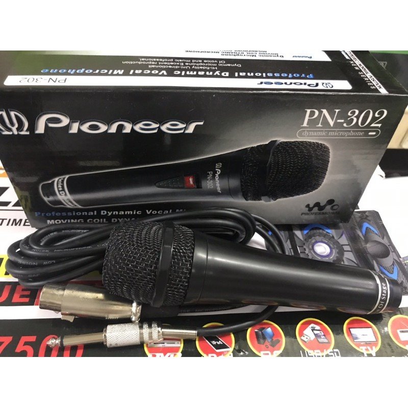 Pioneer PN-302 Dynamic Vocal Mic
